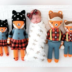 Cuddle + Kind Sadie the fox Stuffed Animal 13” $76
EUC